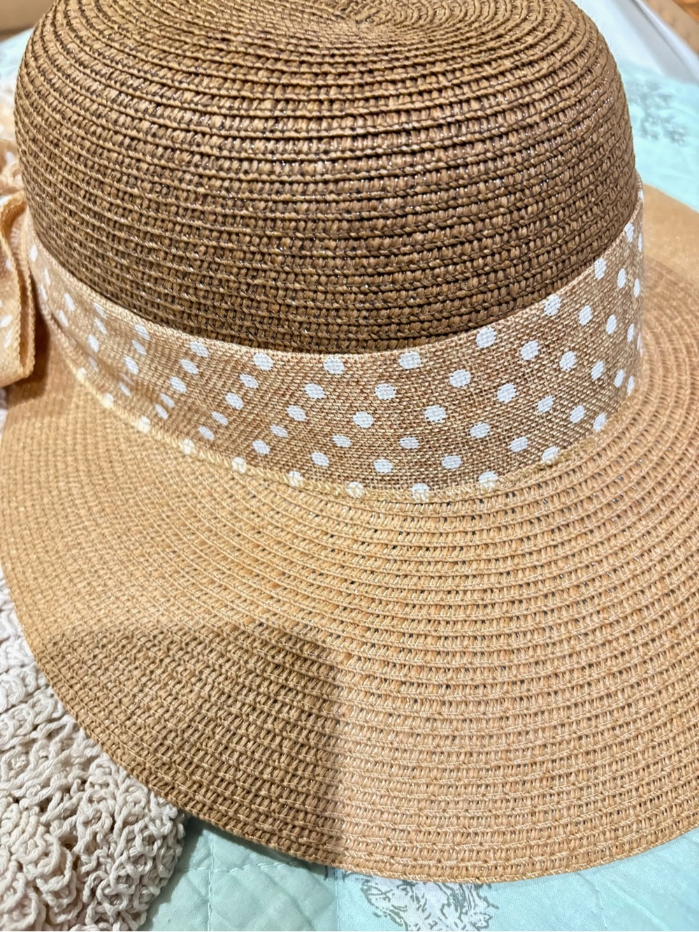 Pierre Cardin Tan Straw Sun Hat with White Polka Dot Band - Picture 7 of 11